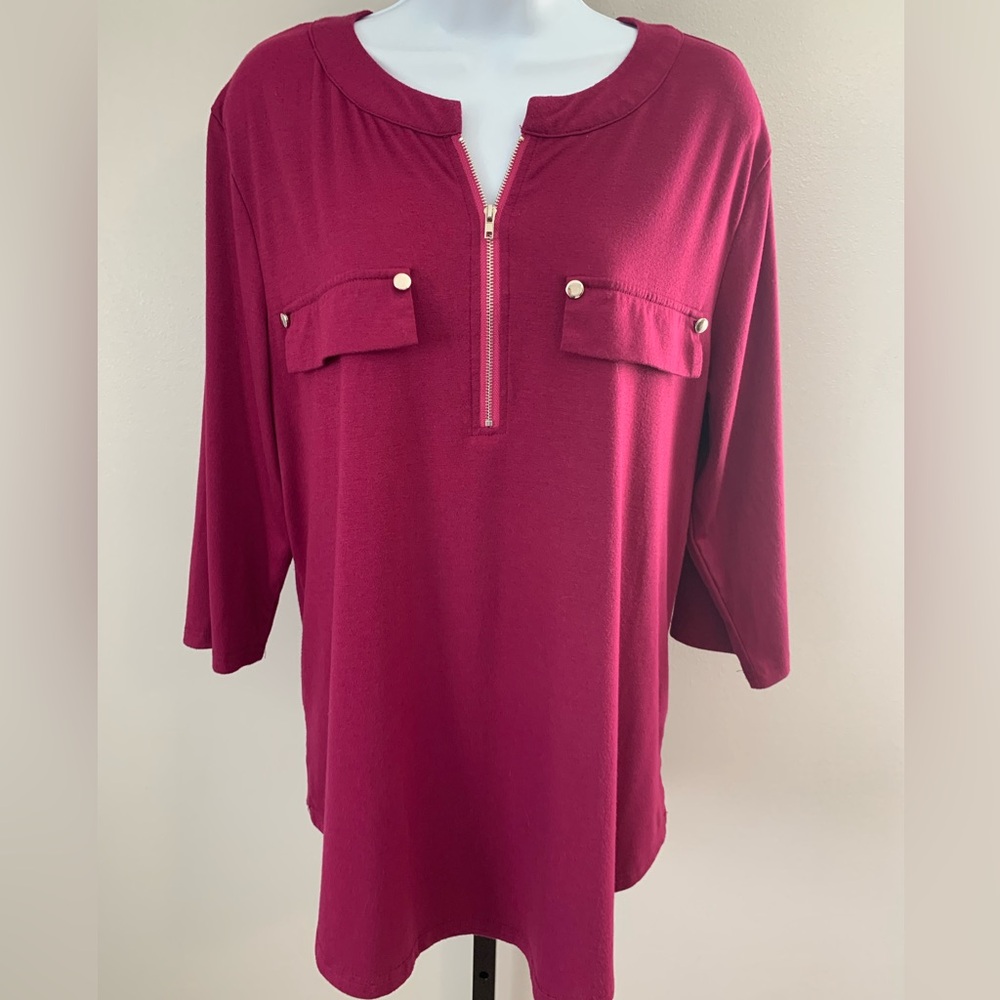 Fashion Women's Maroon Zip-Front Top